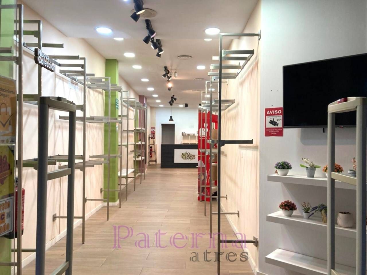 Local en venda en Paterna amb Aire condicionat