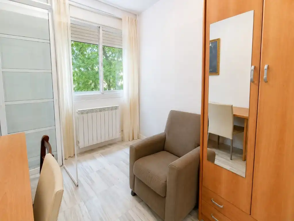 Dormitori de Casa o xalet en venda en Córdoba