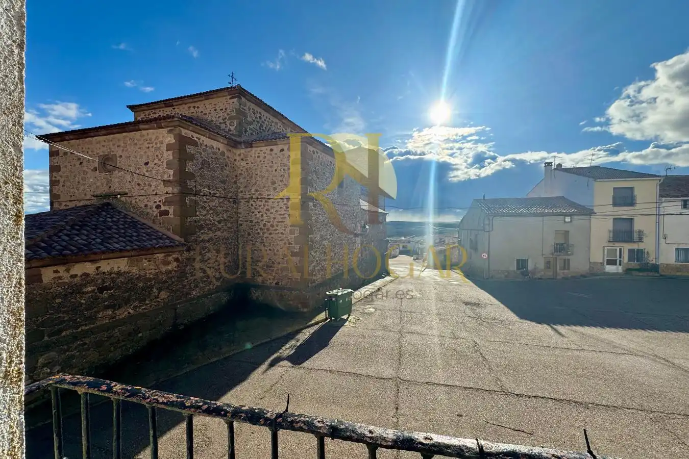 Houses for sale in Calle Plaza, 16, El Pobo de Dueñas