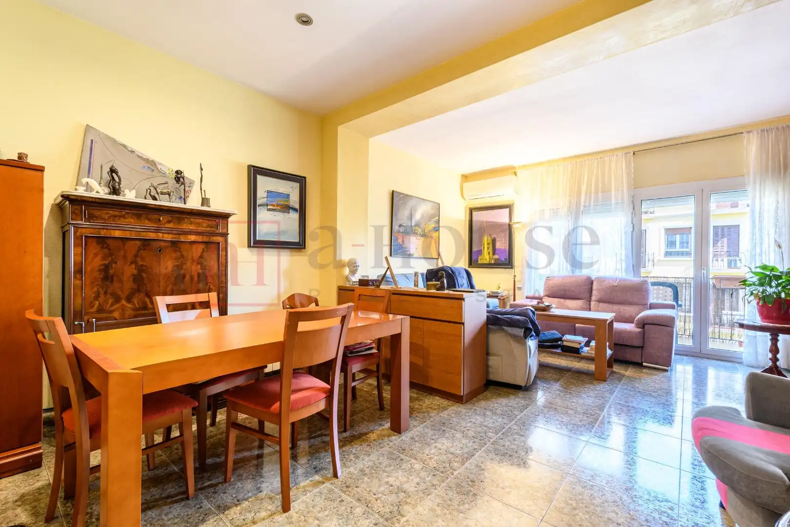 Exterior view of Flat for sale in Barcelona  with Air Conditioner, Heating and Terrace