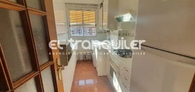 Kitchen of Flat for rent in Madrid  with Air Conditioner, Parquet flooring and Furnished