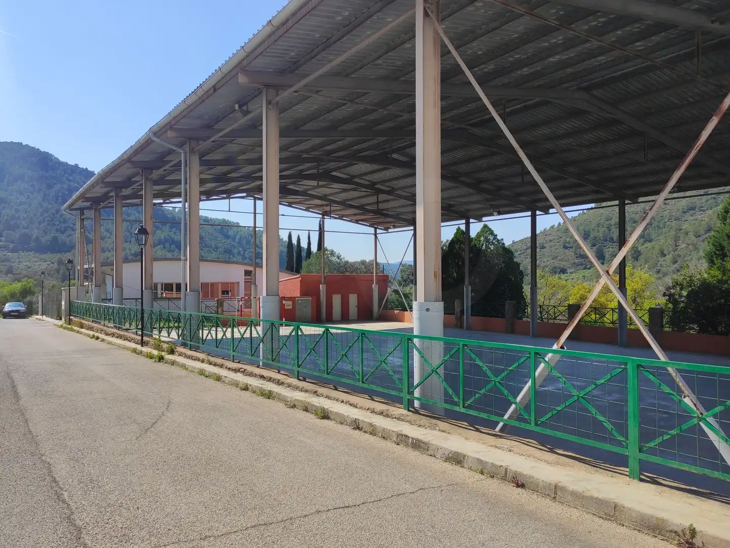 Aparcament de Residencial en venda en Azuébar