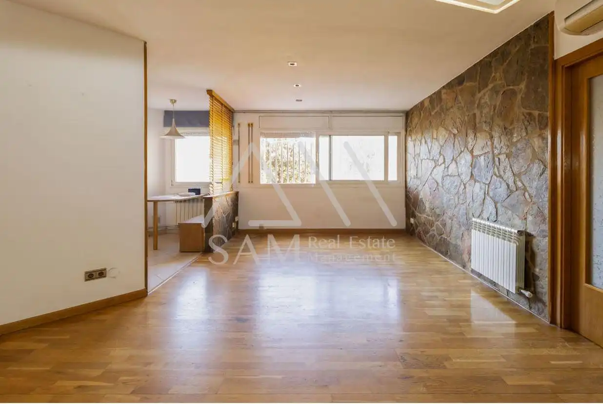 Sala de estar de Piso en venta en Sant Quirze del Vallès con Calefacción