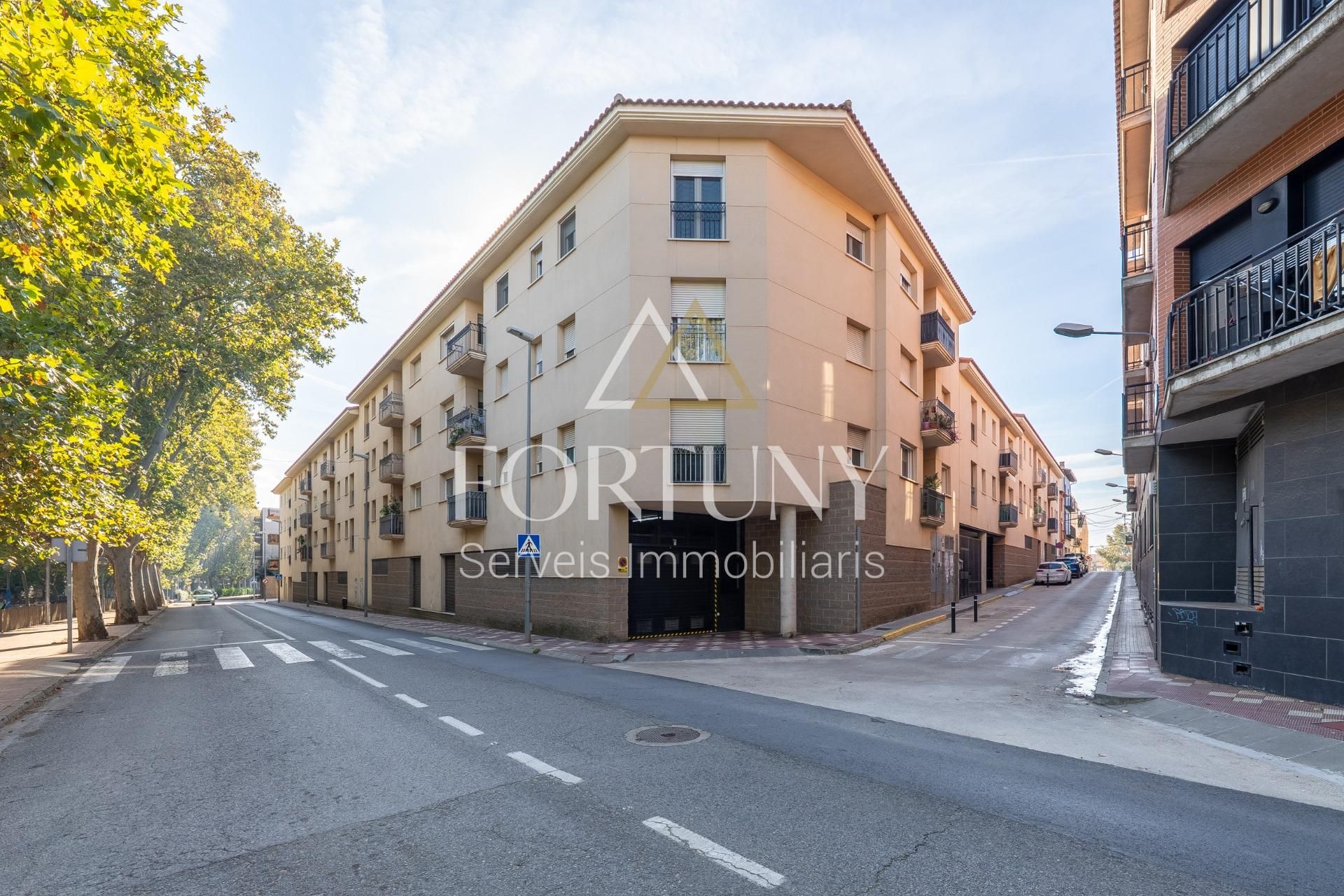 Exterior view of Flat for sale in Montbrió del Camp  with Heating, Private garden and Terrace