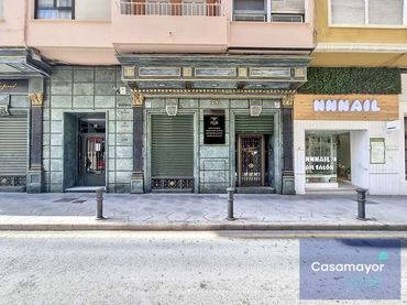 Local comercial en venda a Calle del Teatro 38