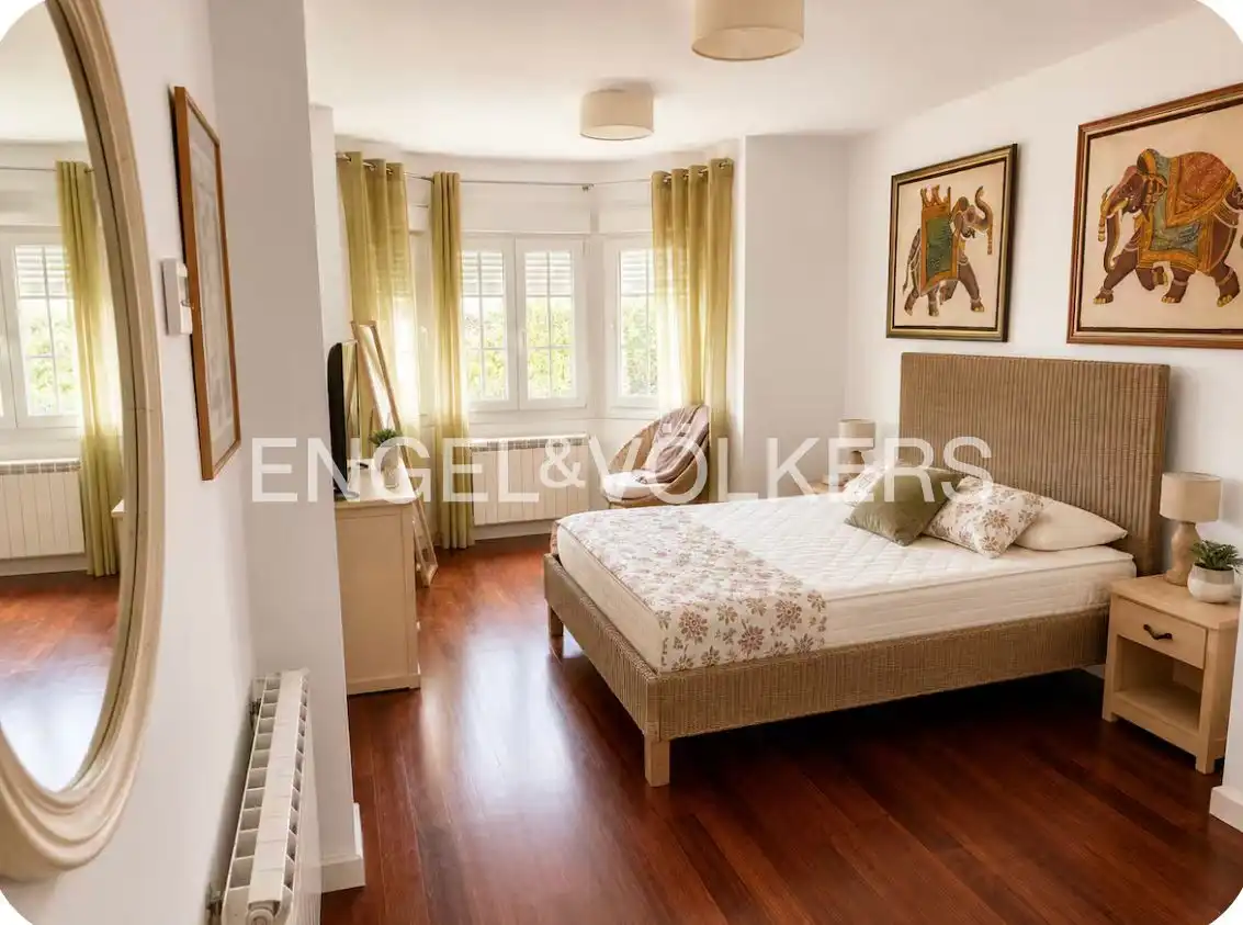 Schlafzimmer von Haus oder Chalet zur Miete in Madrid mit Klimaanlage, Heizung und Privatgarten
