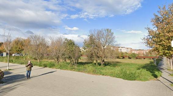 Terreno residencial en Venta en N/A, -1 en Eixample - Horta Capallera