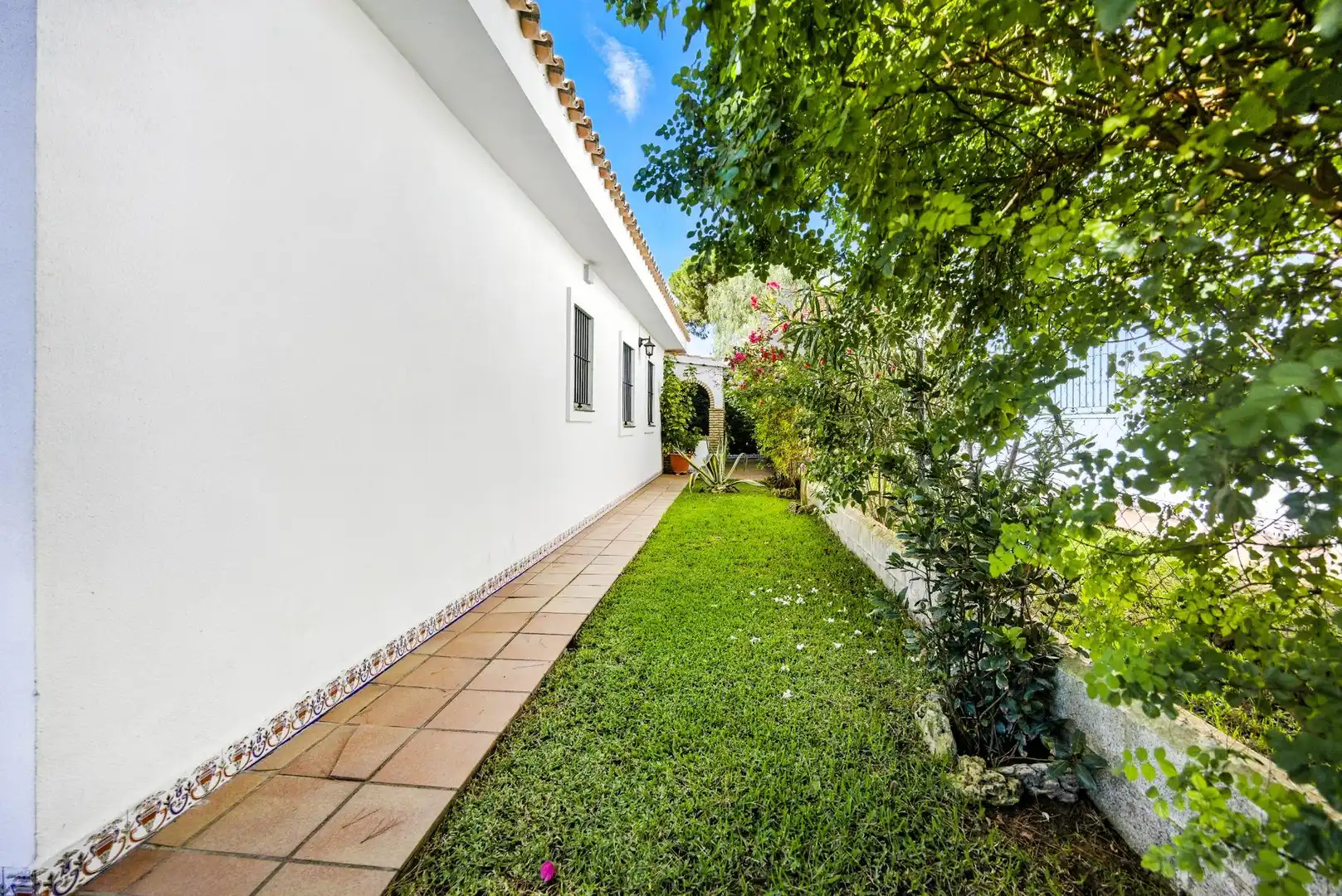 Villa mit Garten zum Verkauf in Sancti Petri, imagen 61