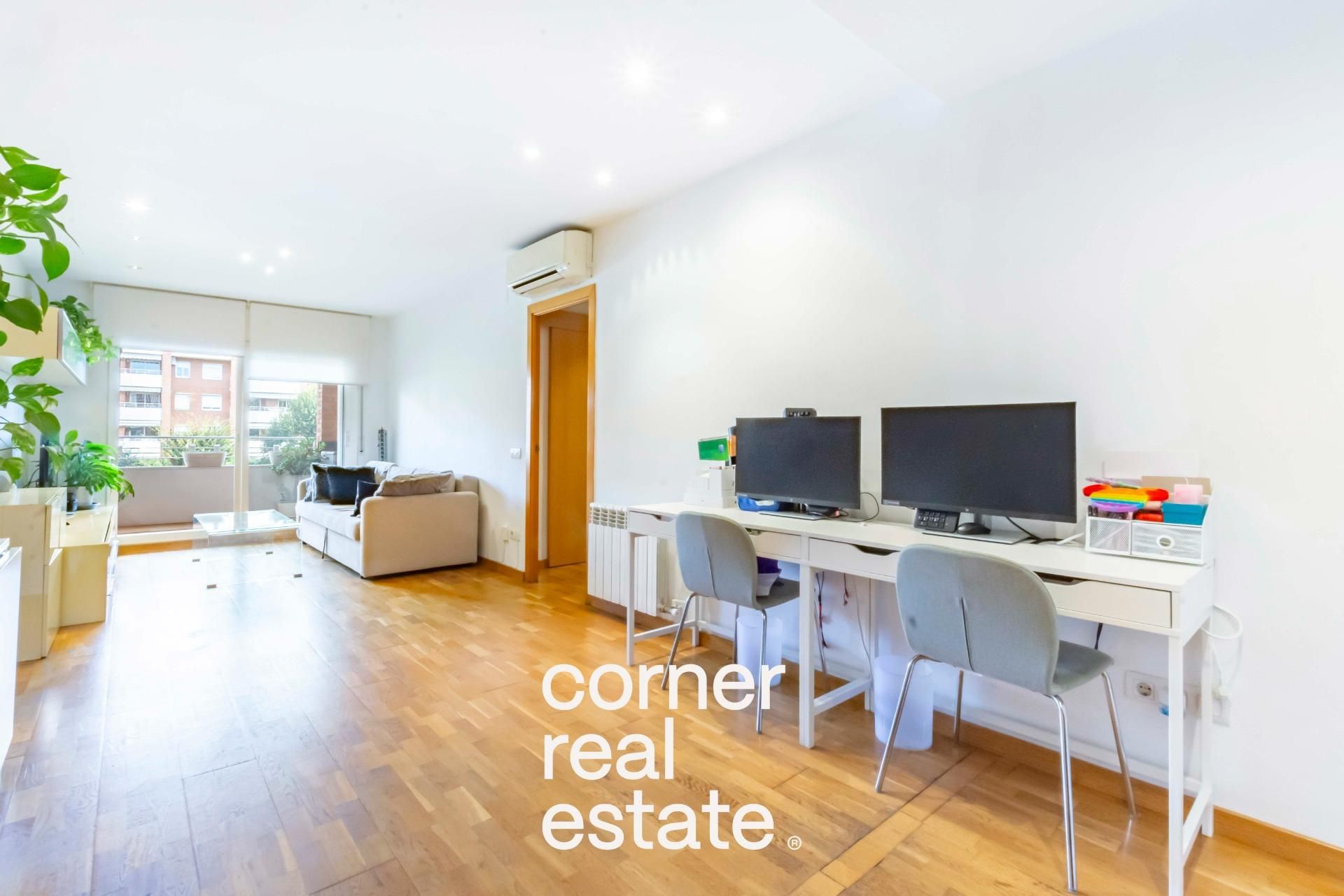 Vista exterior de Pis en venda en Sant Cugat del Vallès amb Aire condicionat, Calefacció i Parquet