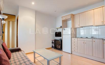 Living room of Flat for sale in L'Hospitalet de Llobregat