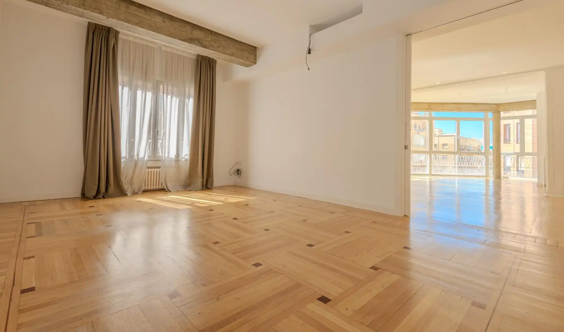 Piso con ascensor en venta en Calle Calle Guzmán El Bueno, imagen 26