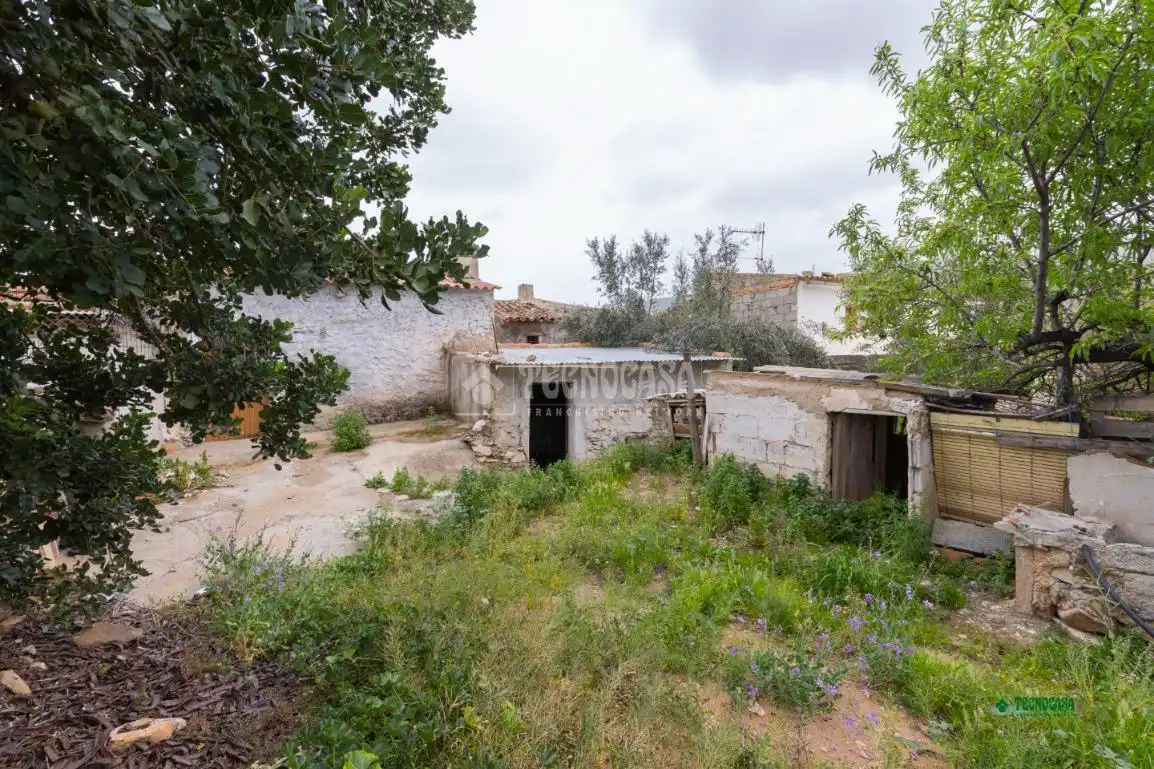 Finca rústica en venda en Cantoria