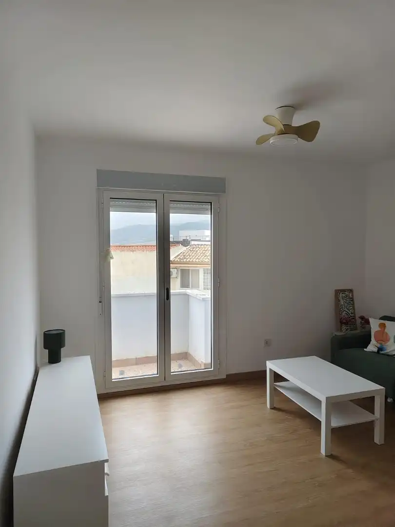 Pis de lloguer a Residencial Triana - Barrio Alto, imagen 3