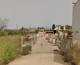 Vista exterior de Nau industrial en venda en Montuïri