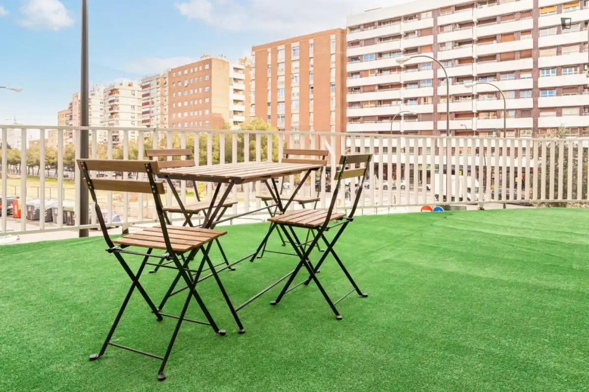 Habitació a Ciudad Jardín - Parque Roma