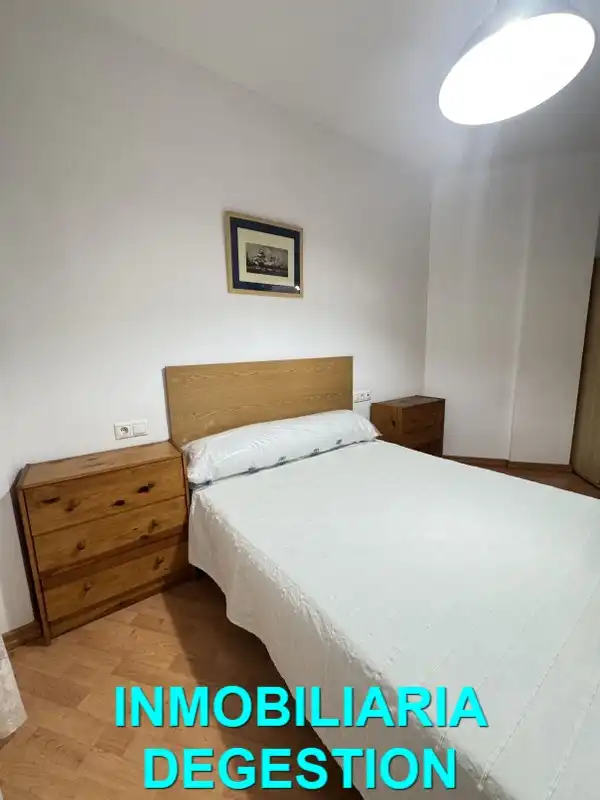 Dormitori de Apartament de lloguer en Centro ciudad