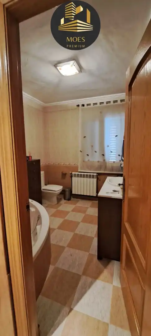 Bany de Casa o xalet en venda en Cárcheles amb Aire condicionat, Calefacció i Terrassa