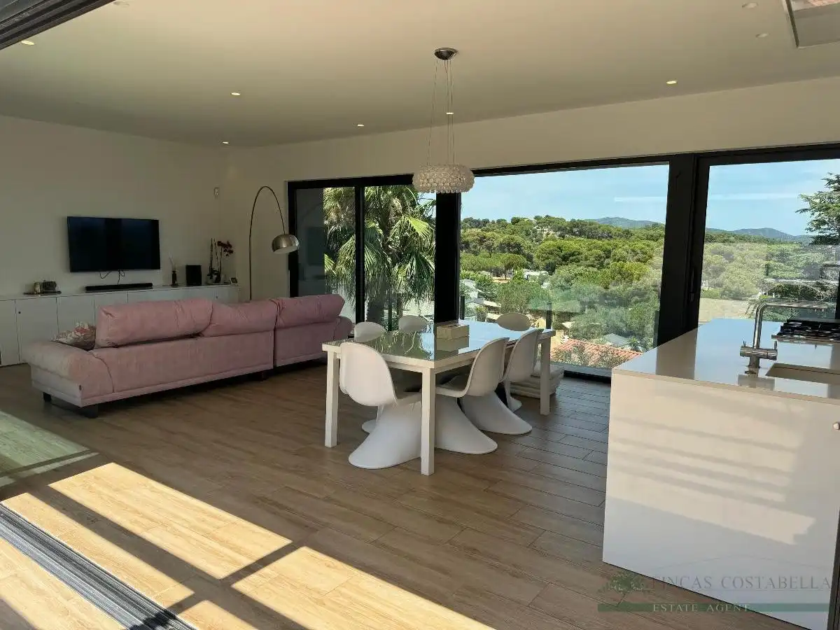 Casa amb piscina en venda a Torre Valentina - Mas Vilar de La Mutxada - Treumal, imagen 8