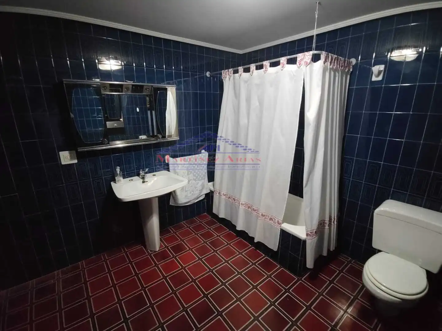 Baño de Piso en venta en Jaén con Trastero