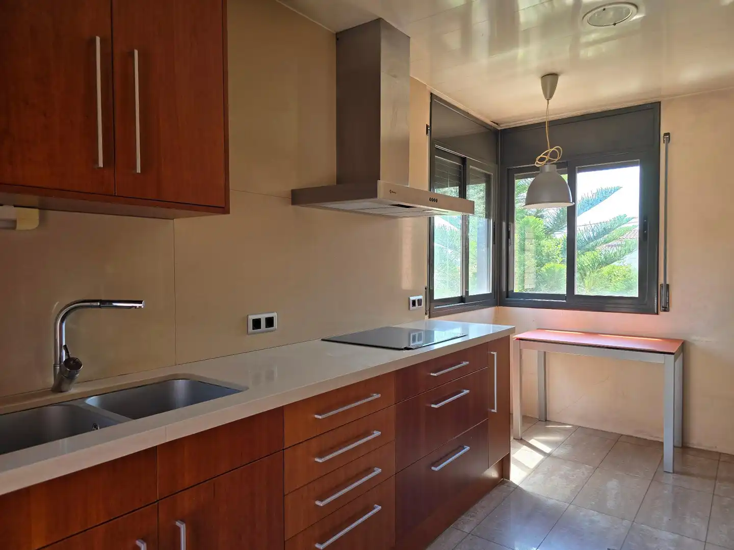 Cocina de Casa o chalet en venta en Rubí con Calefacción, Jardín privado y Parquet