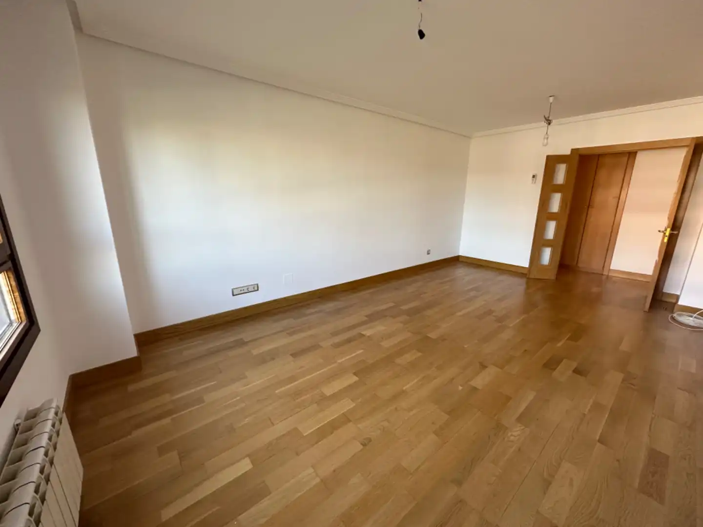 Comedor de Piso en venta en Valladolid con Calefacción, Parquet y Trastero
