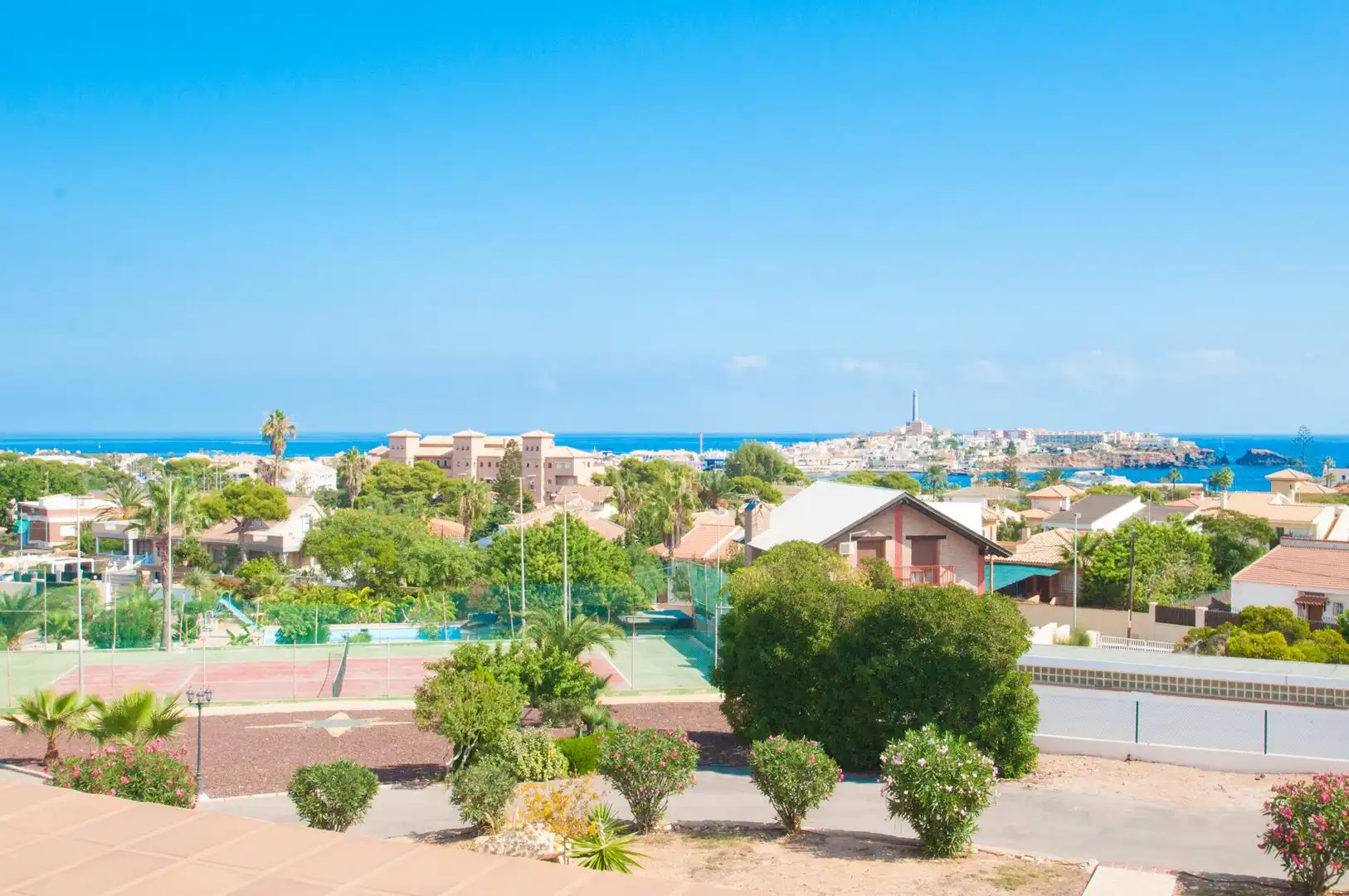 Detached house with terrace for sale in Calle DOCTOR CERRADA-CALA FLORE, imagen 19