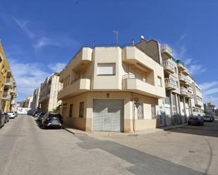 Vista exterior de Casa adosada en venda en Alcanar amb Calefacció