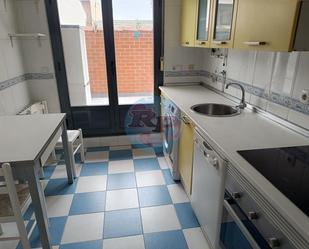 Kitchen of Apartment for sale in Valverde de la Virgen  with Heating, Parquet flooring and Terrace