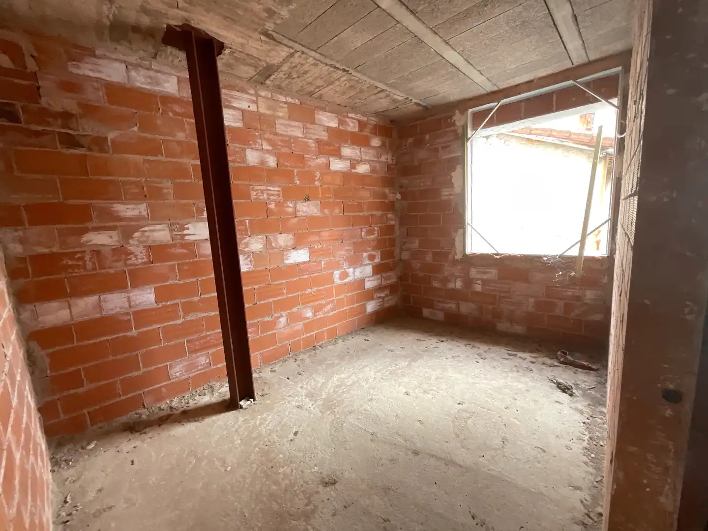Casa adosada en venta en Castañares de Rioja
