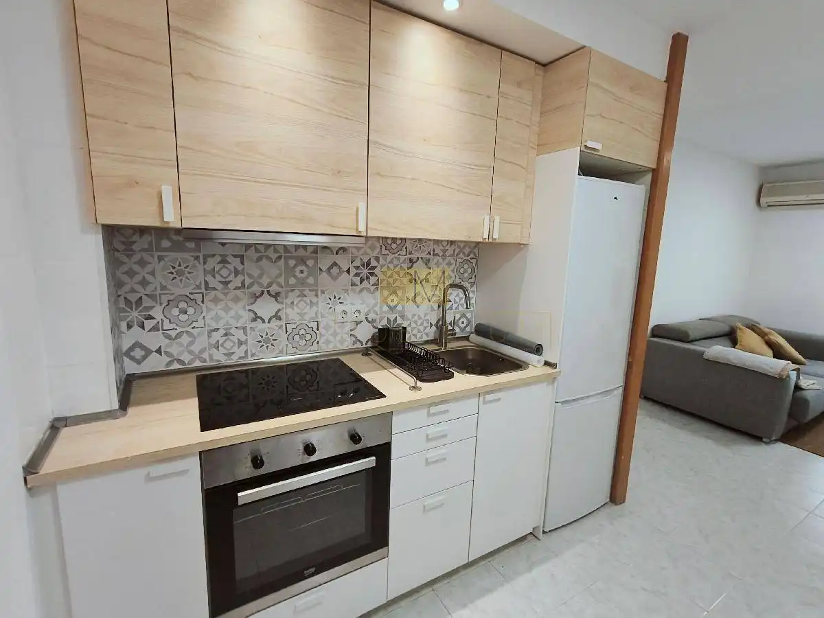 Kitchen of Flat for rent in Vilanova i la Geltrú  with Air Conditioner and Furnished