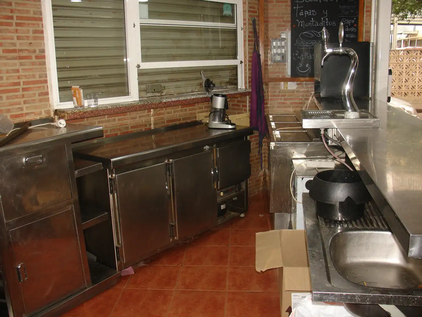 Kitchen of Commercial properties for rent in Valencia  with Furnished