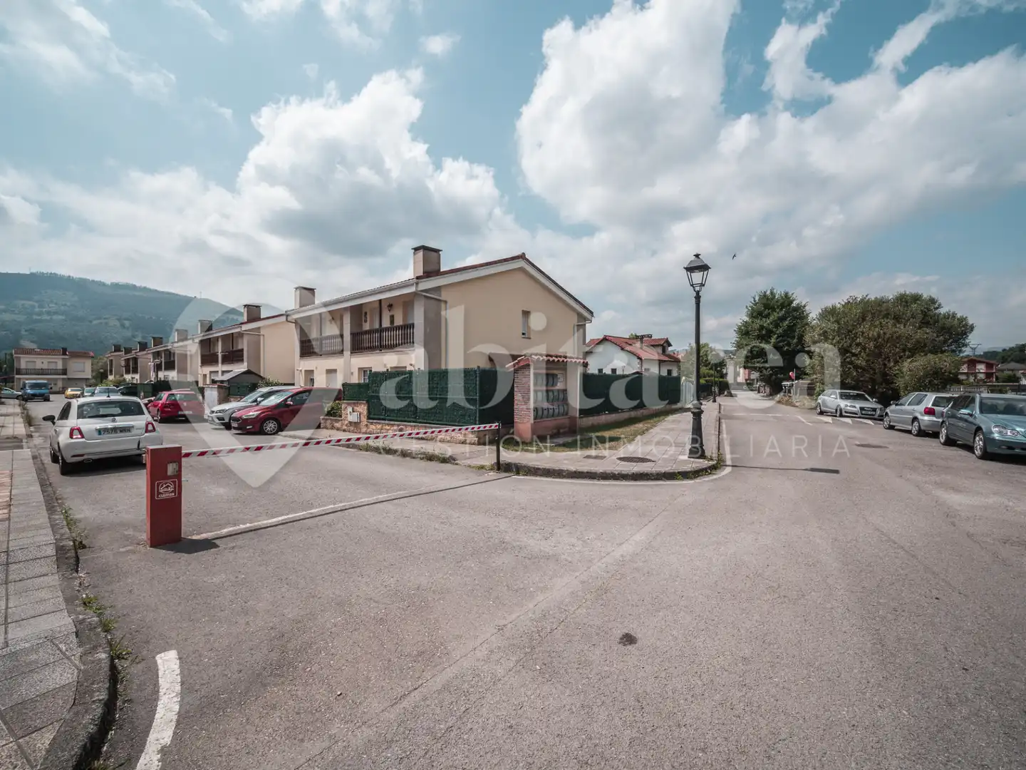 Parking of Houses for sale in Castañeda  with Heating, Private garden and Parquet flooring