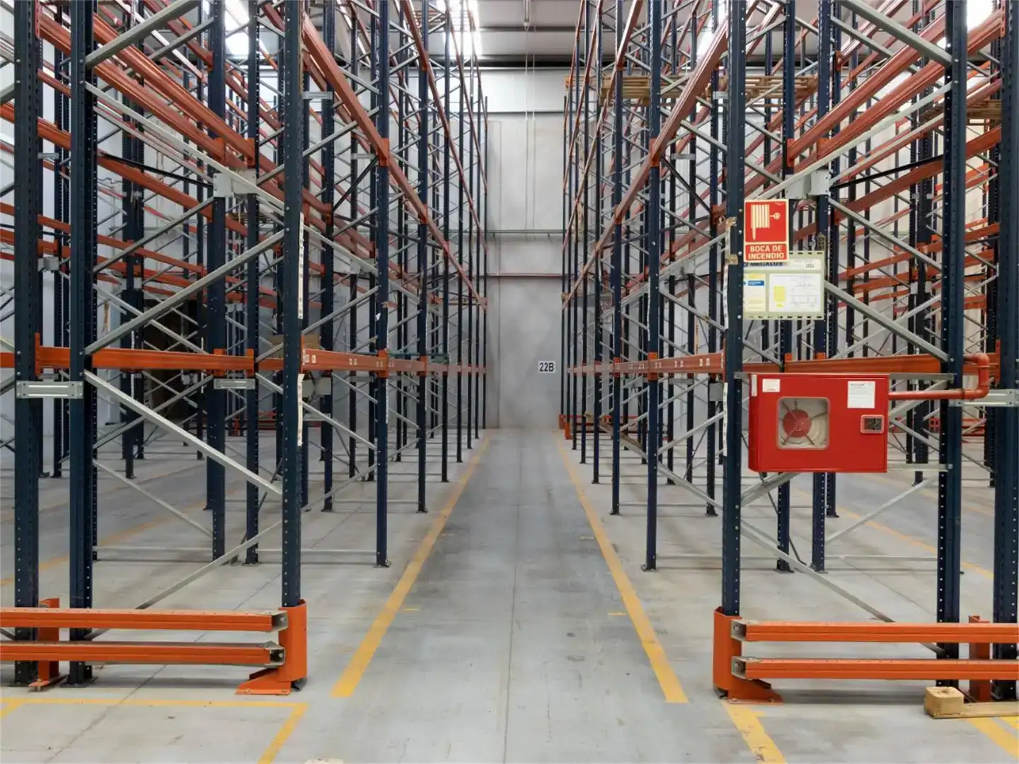 Fabrikhallen zur Miete in L'Olleria, Valencia