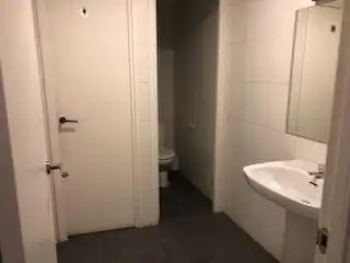 Bany de Oficina en venda en Barcelona