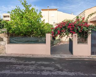 Vista exterior de Casa o xalet en venda en Santa Margalida amb Aire condicionat, Calefacció i Jardí privat