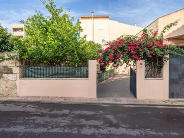 Casa con giardino in vendita a Calle GERMA AGUSTI
