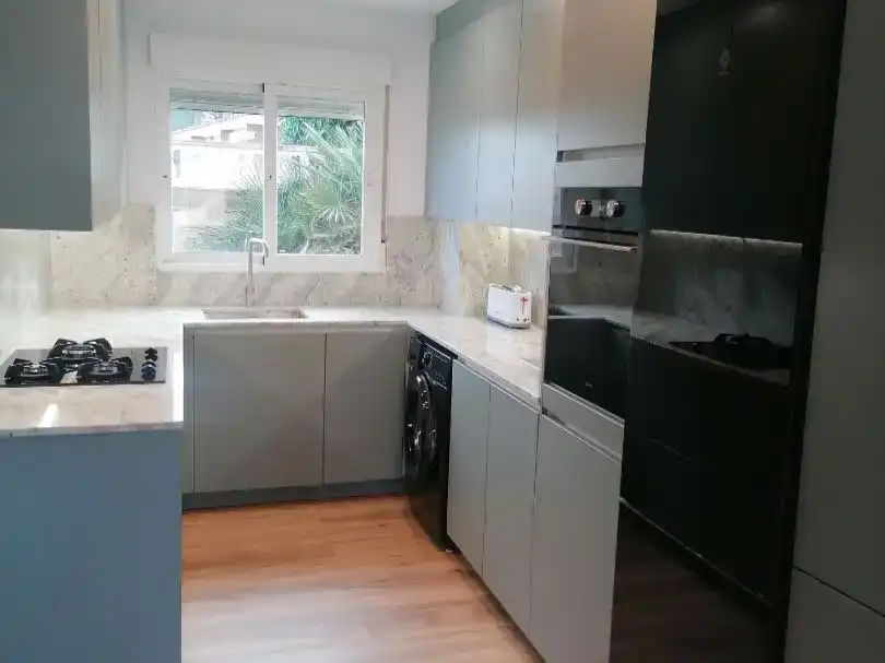 Cuina de Casa o xalet en venda en La Nucia amb Aire condicionat, Parquet i Piscina