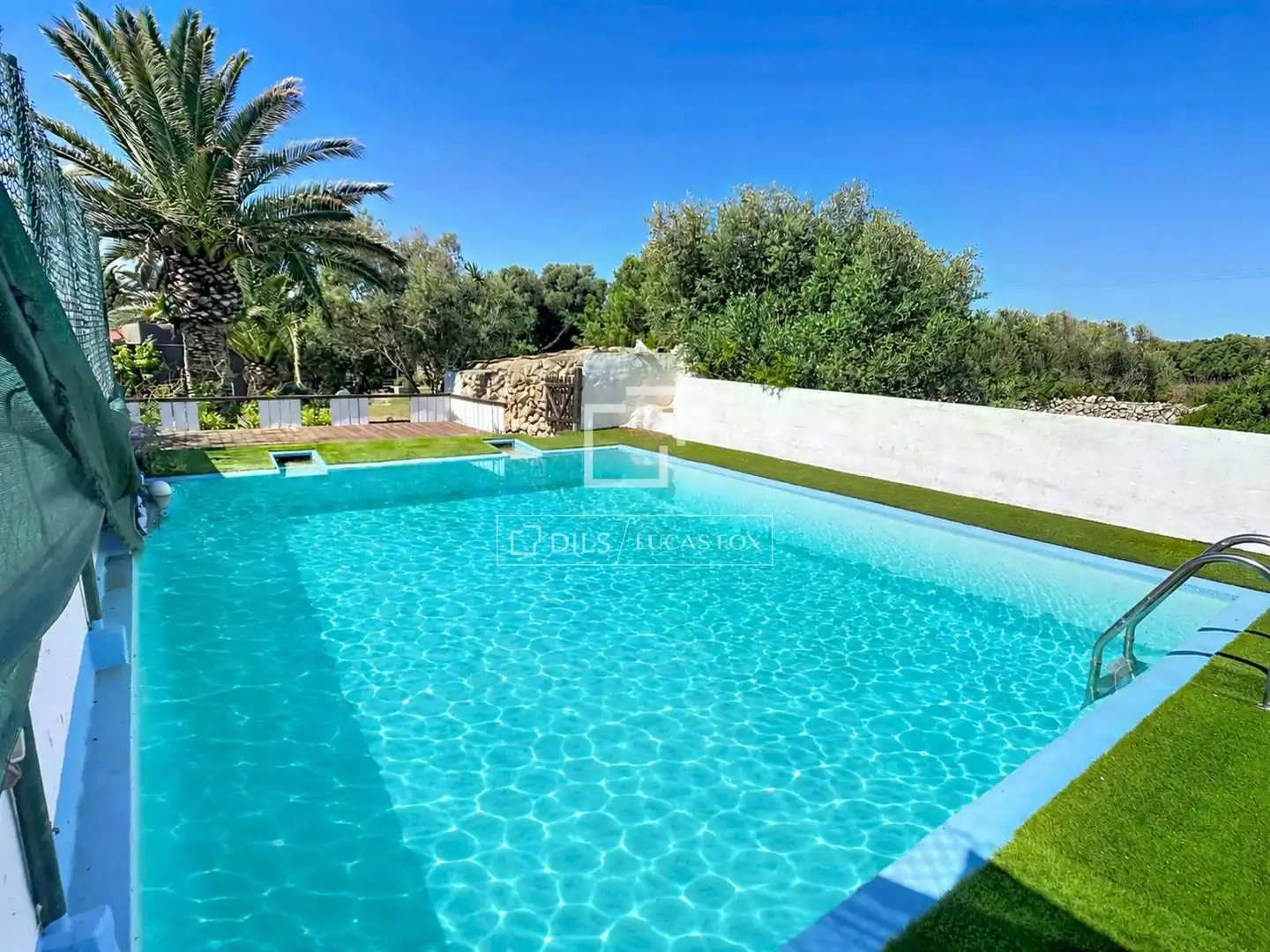 Piscina de Finca rústica en venta en Ciutadella de Menorca con Jardín privado, Terraza y Piscina