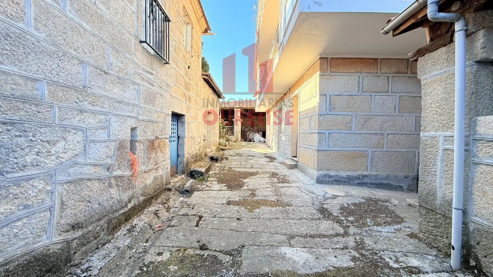Exterior view of Houses for sale in Trasmiras, Ourense
