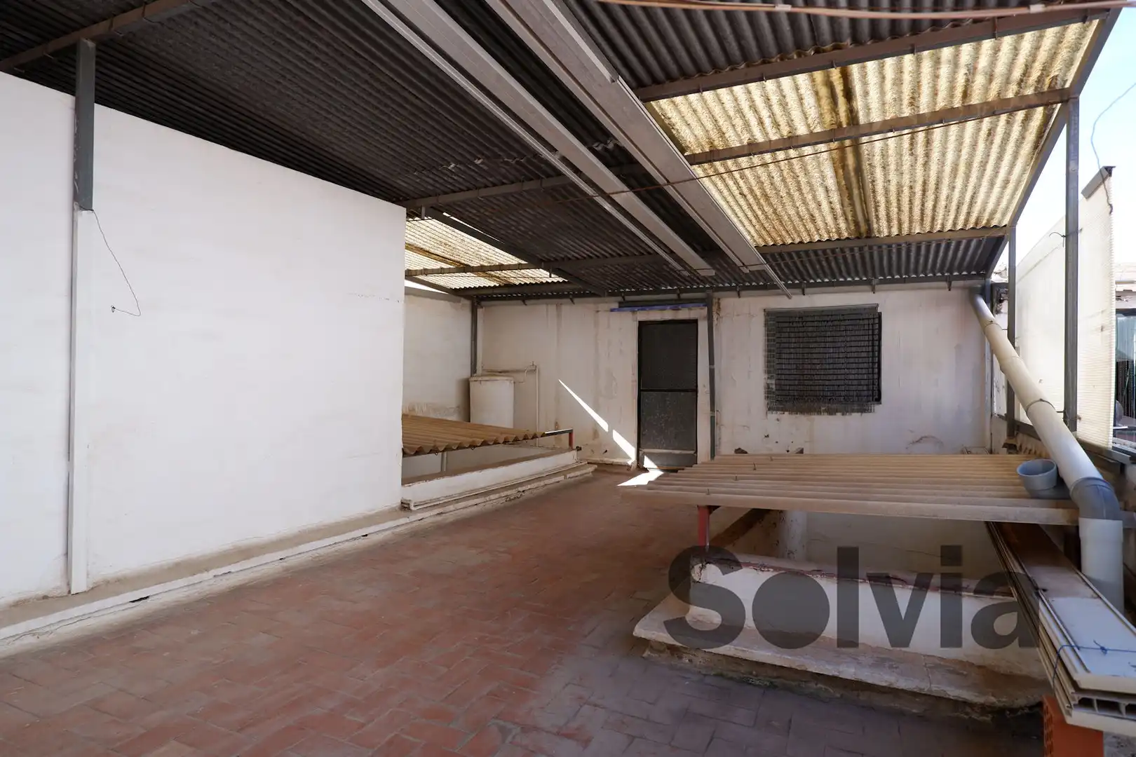 Casa adosada en venta en Sagunto / Sagunt con Terraza y Balcón