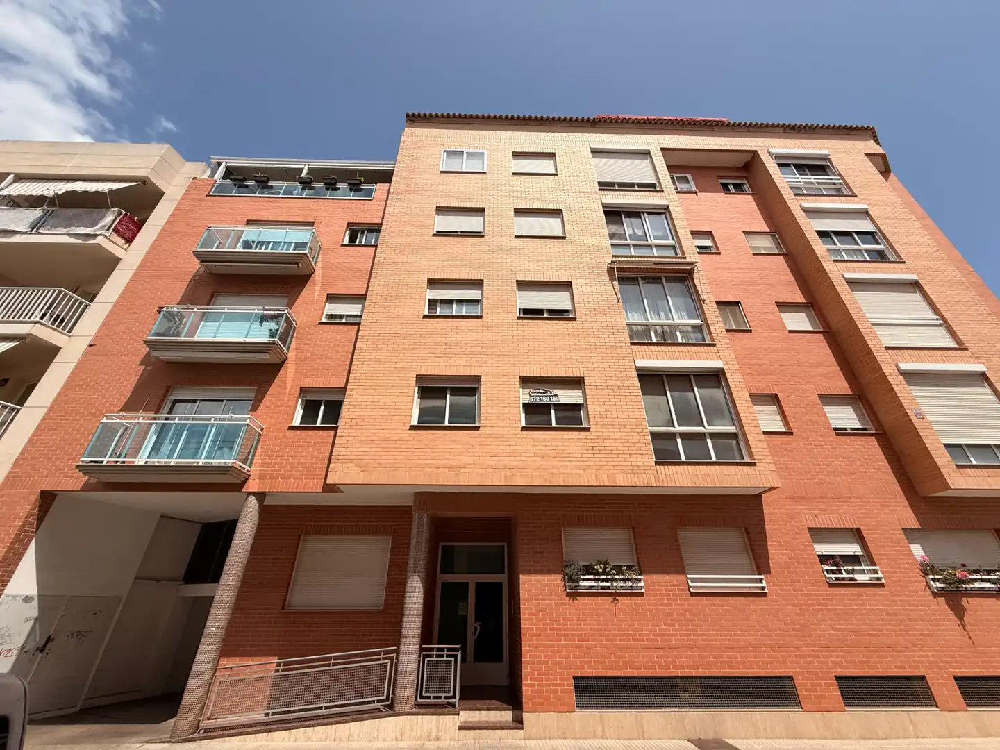 Vista exterior de Piso en venta en Gandia con Balcón