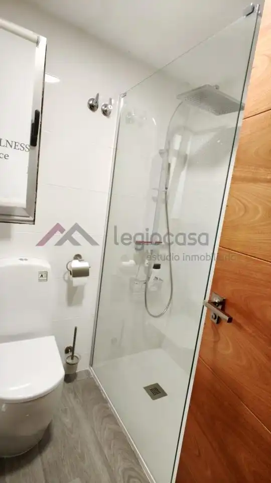 Bathroom of Flat for sale in León Capital   with Heating and Terrace