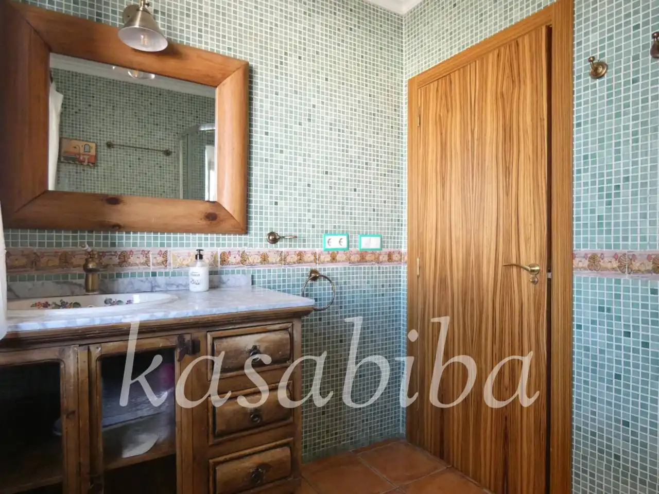 Bathroom of Detached homes for sale in L'Eliana  with Air Conditioner, Heating and Private garden