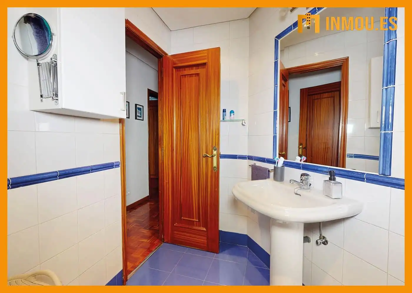 Baño de Piso de alquiler en Ourense Capital  con Aire acondicionado, Calefacción y Parquet