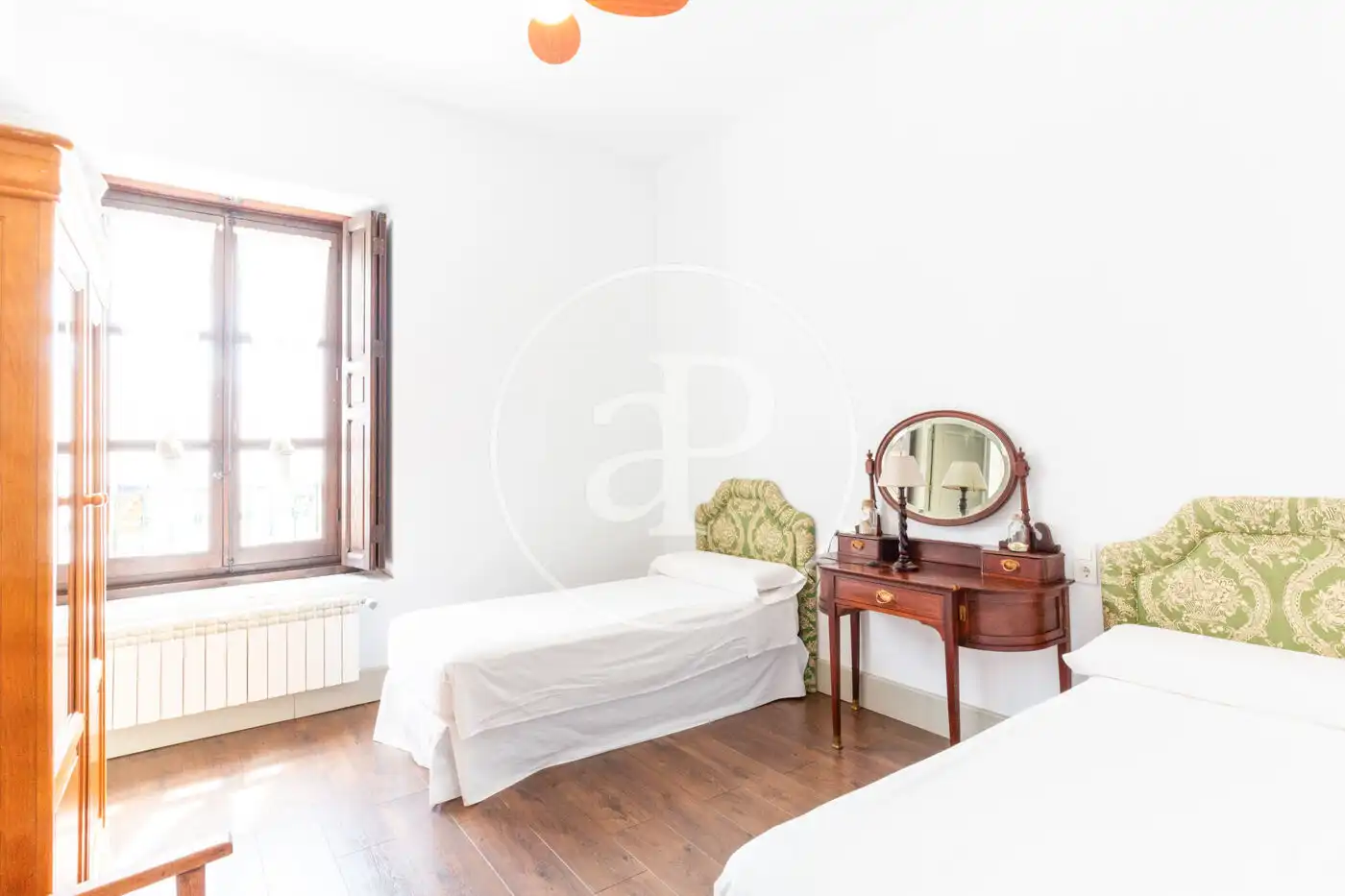 Bedroom of Country homes for sale in Utiel  with Air Conditioner, Heating and Private garden