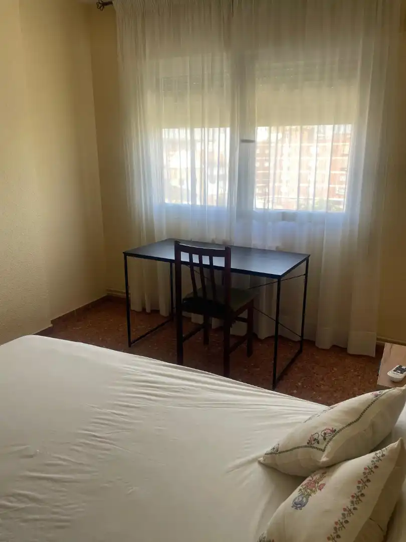 Flat for rent in Calle de Pedrera Baja, Plaza de Toros