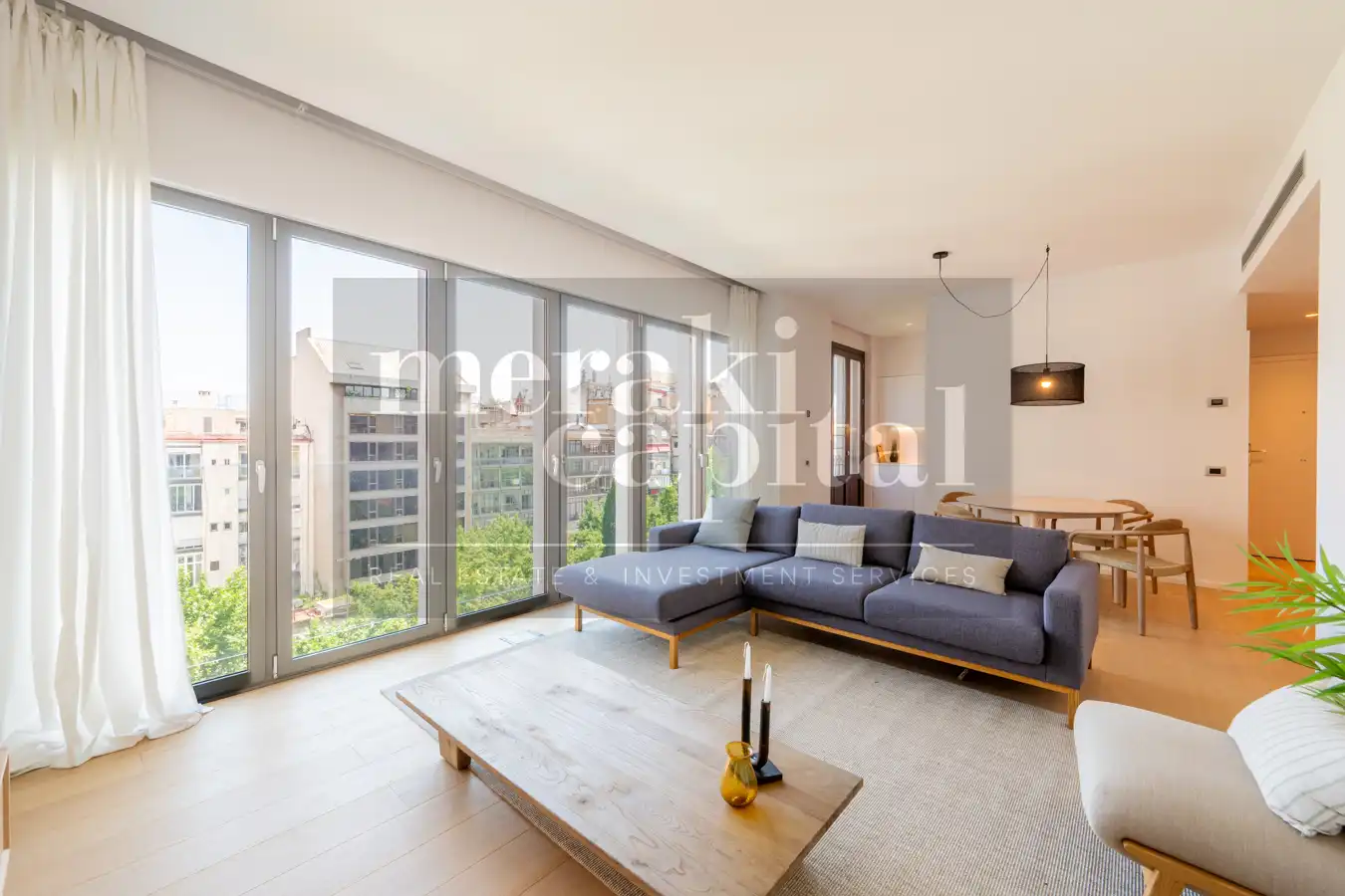 Sala de estar de Piso en venta en Barcelona con Aire acondicionado, Calefacción y Parquet