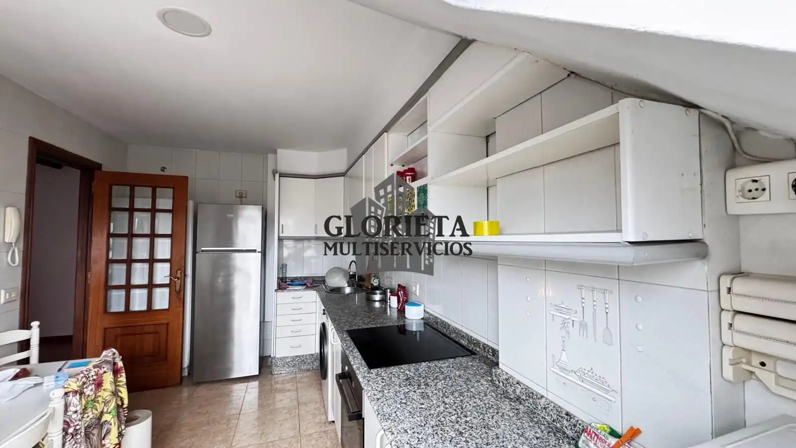 Cocina de Ático en venta en Caldas de Reis con Calefacción, Trastero y Amueblado