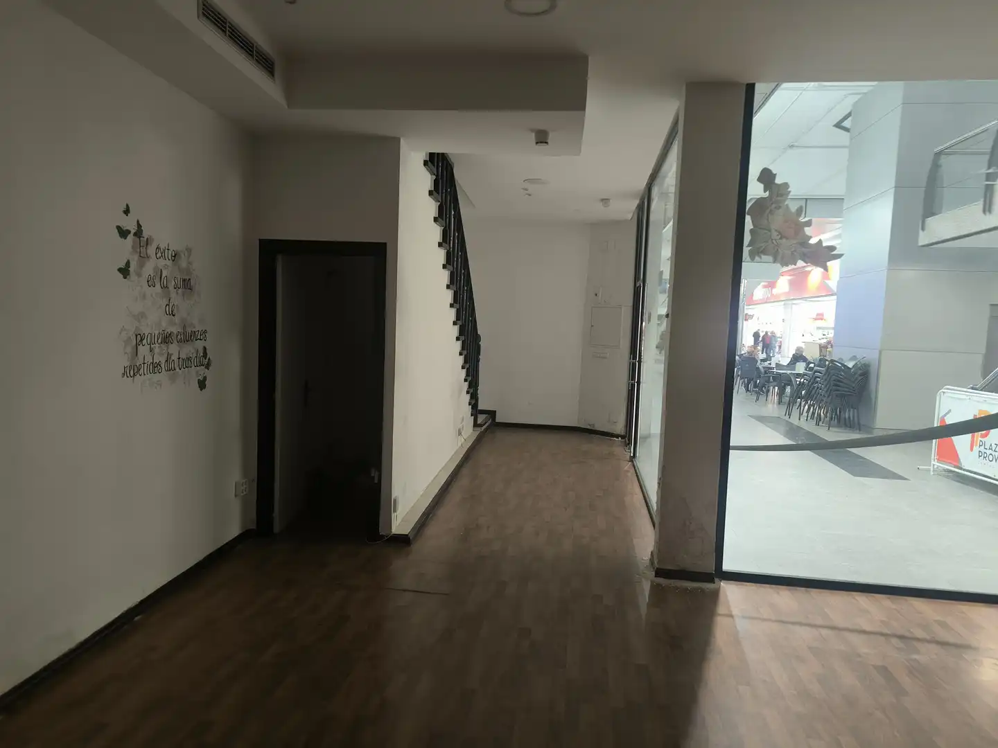 Local en venta en Avenida de las Provincias, 37, La Serna