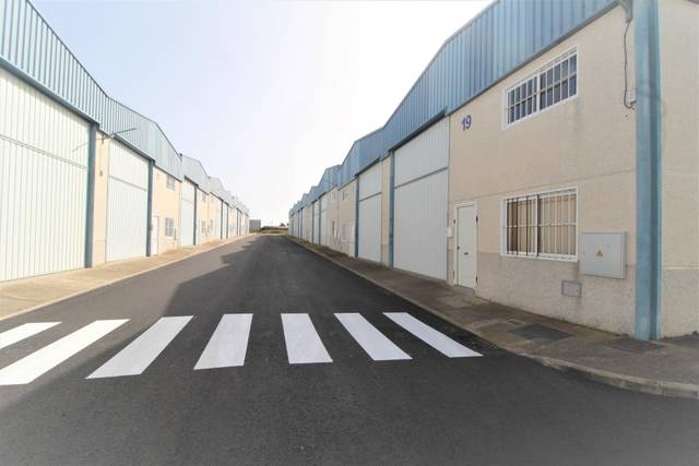 Nave industrial en Venta en Calle DON BENITO en Lobón